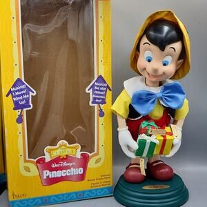 Disney Pinocchio Puppet Telco Creations Singing Figure Animated Display & Box